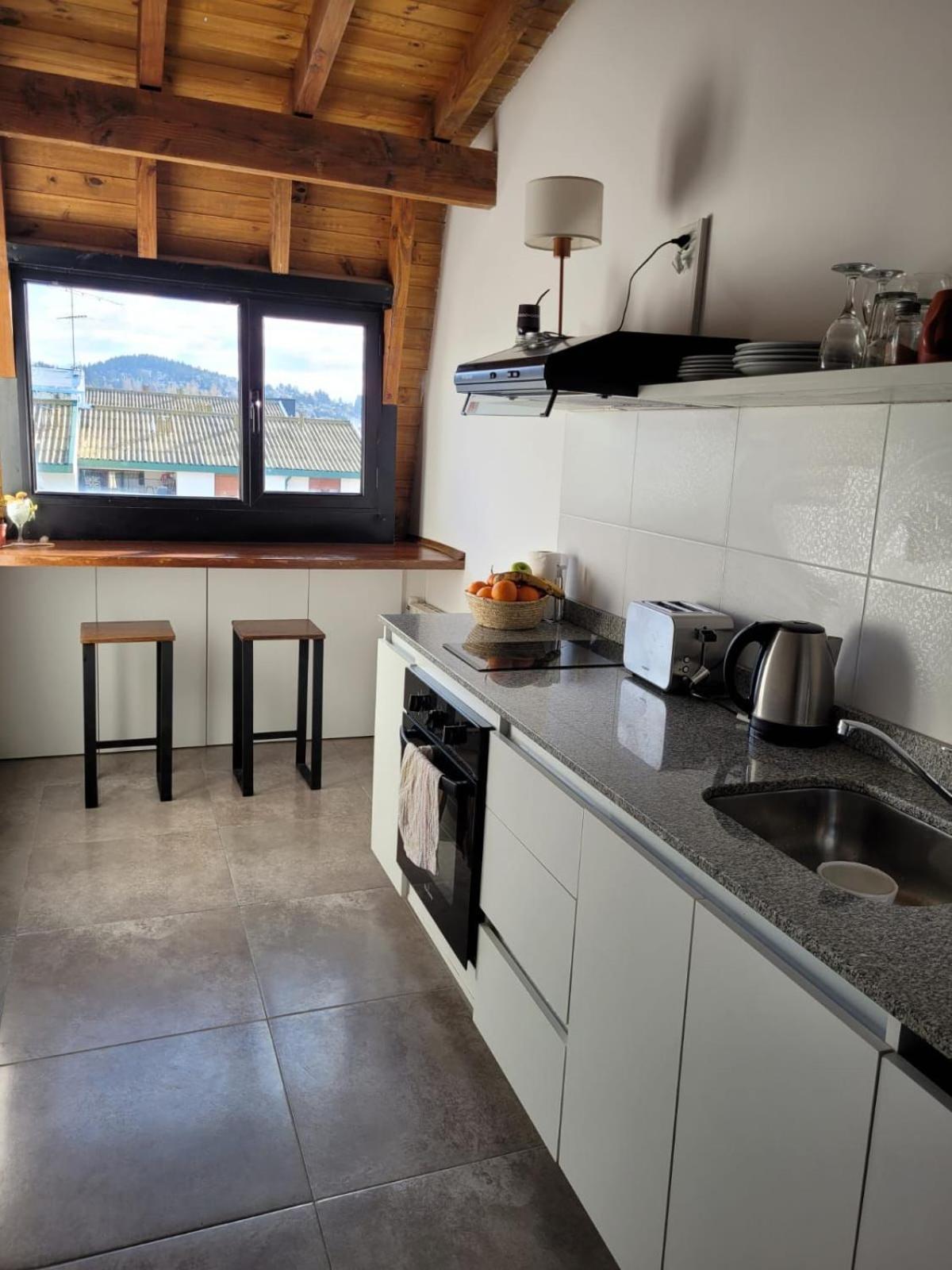 Palacios Bari Alojamientos San Carlos de Bariloche Eksteriør bilde